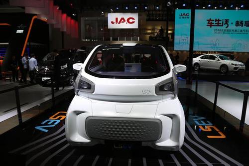 首款3D打印汽車(chē)問(wèn)世,哆啦A夢(mèng)將不再是夢(mèng)! 首款3D打印汽車(chē)問(wèn)世,哆啦A夢(mèng)將不再是夢(mèng)!